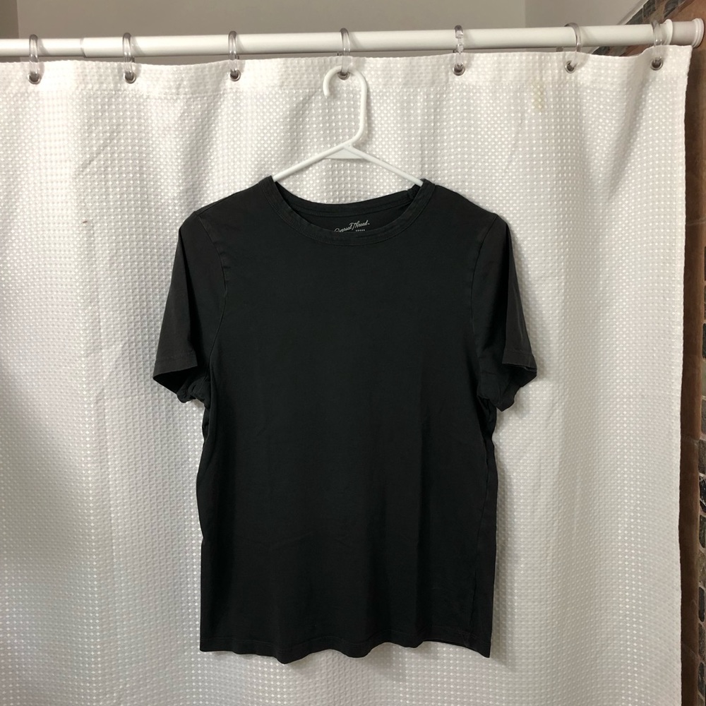 Universal Thread Charcoal Everyday Tee